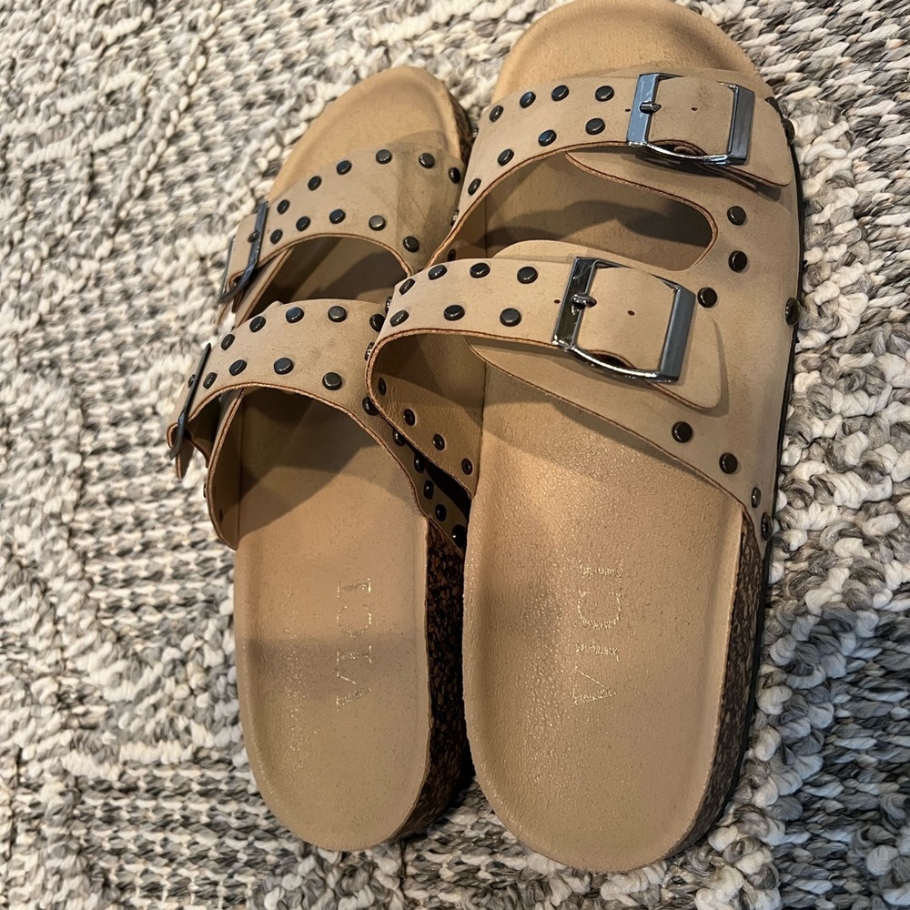 VICI studded sandals